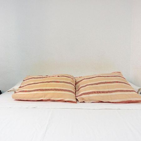 Rooms Young People Only, Soho Citycenter Malaga Bagian luar foto