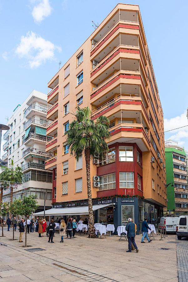 Rooms Young People Only, Soho Citycenter Malaga Bagian luar foto